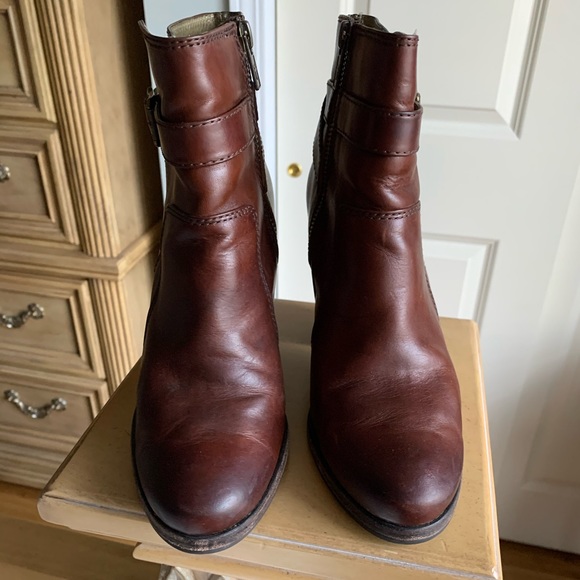 Frye Patty Riding bootie in Redwood color. - Picture 3 of 8